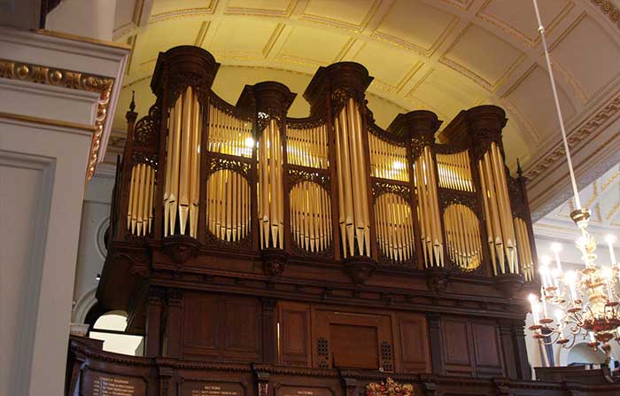 St George Hanover Square church organ